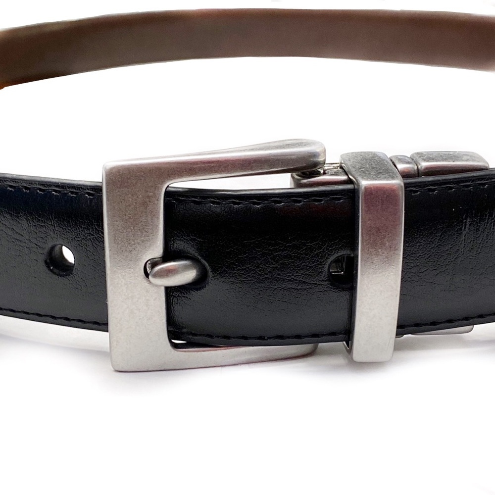 Chaps Men’s Faux Leather Reversible Belt - Picture 3 of 11